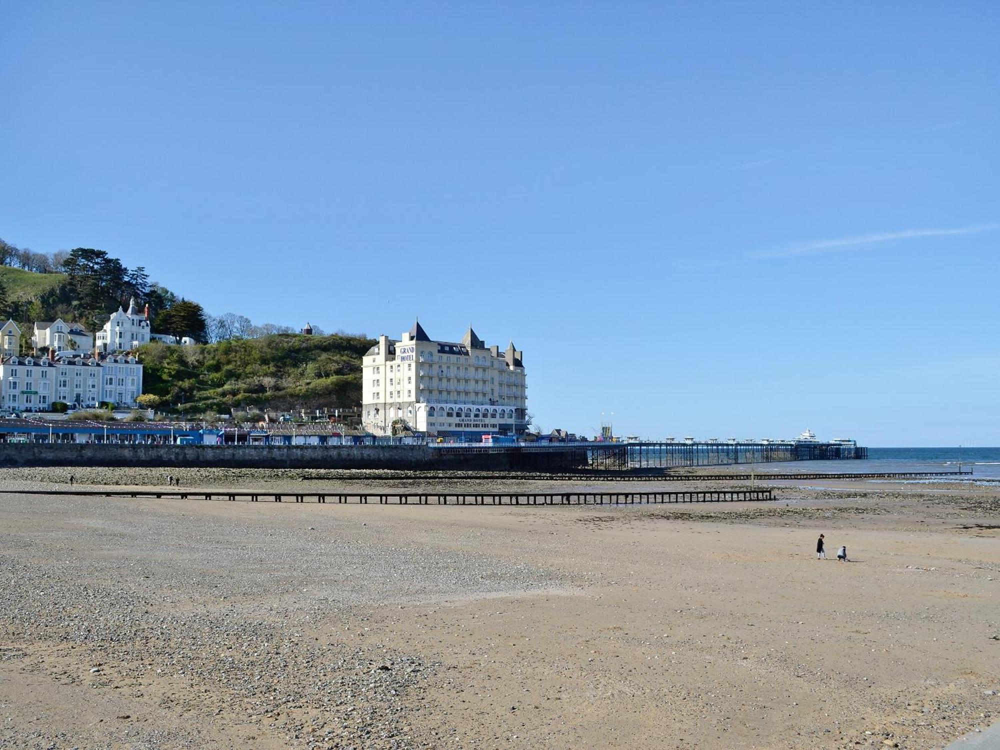 Granary Cottage Penrhyn Bay 외부 사진